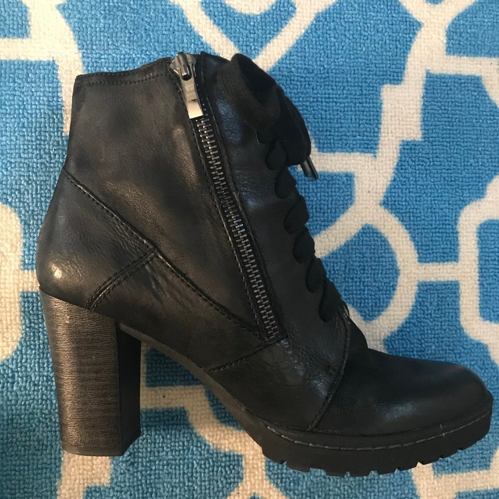 Biala Black Leather Lace-Up Booties, euro 39